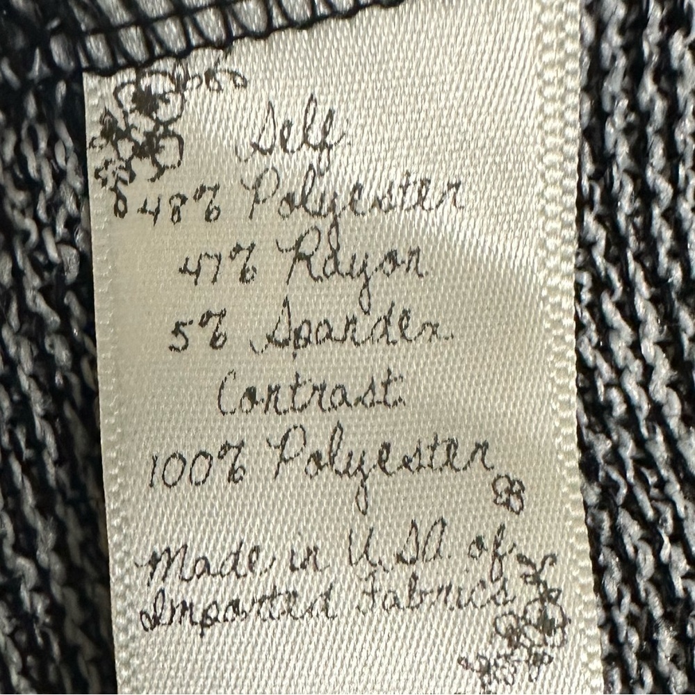 Scrapbook Black And Gray V-neck Sweater - Picture 12 of 12